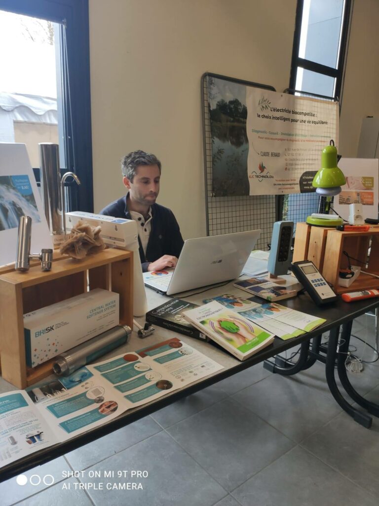 Solutions électriques pour électro-sensibles au salon de l'éco-habitat de Meyssac